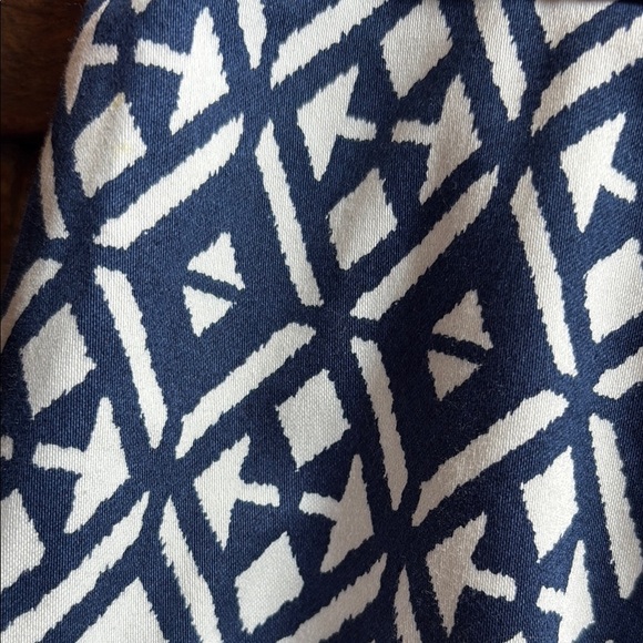 Mario Serrani Italy Navy and White Geometric Pattern Skirt - Picture 9 of 9